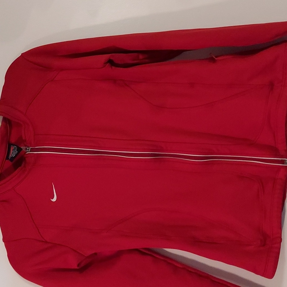 Nike Women's Dri Fit Fitted Zipper Jacket